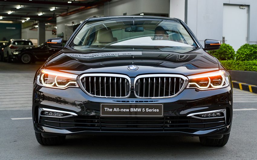 Thuê xe BMW 5 Series tự lái