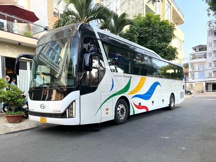 thuê xe du lịch tại đà nẵng