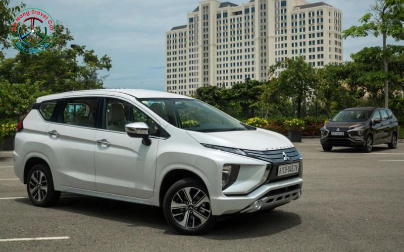 chạy grab nên mua xe 4 chỗ hay 7 chỗ