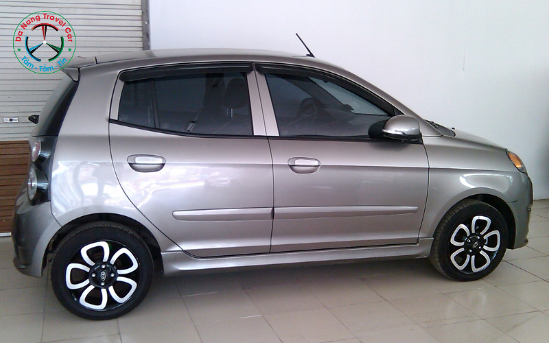 xe 4 chỗ cũ giá 200 triệu
