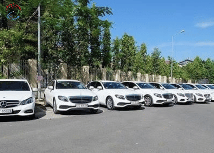 Thuê xe tự lái cần gì