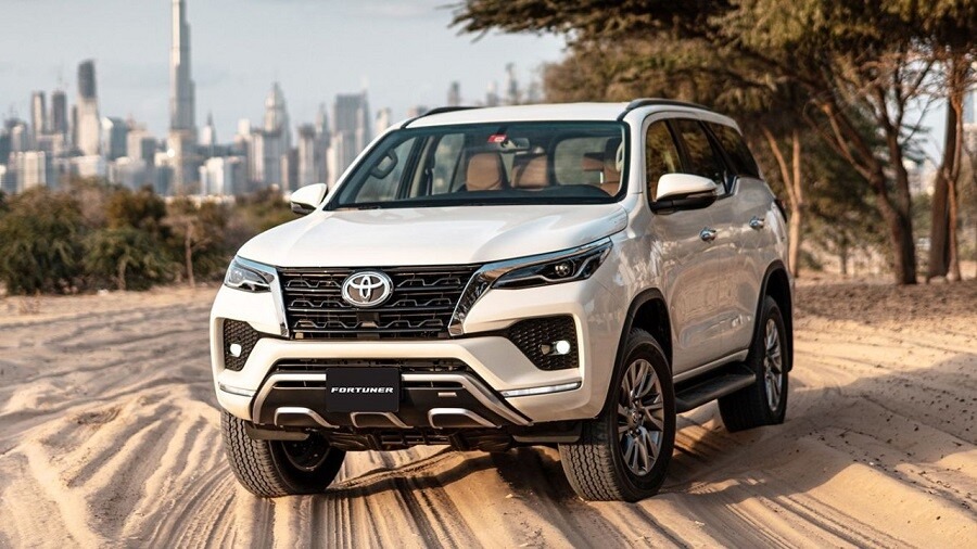 Thuê xe Fortuner tự lái