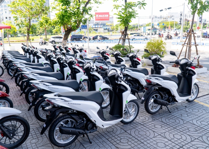 Công ty Đà Nẵng Travel Car mua thêm xe mới để phục vụ hè năm 2025