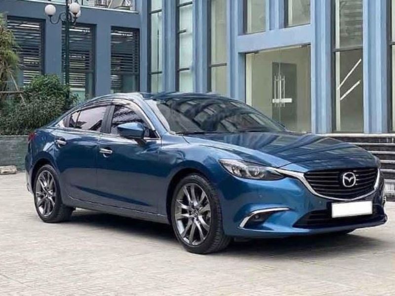 Thuê xe Mazda 6 2020