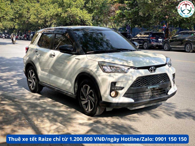 Tâm lý đặt xe sát ngày khiến giá bị đẩy lên